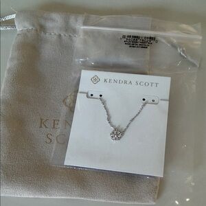 Kendra Scott Silver Pendant Necklace